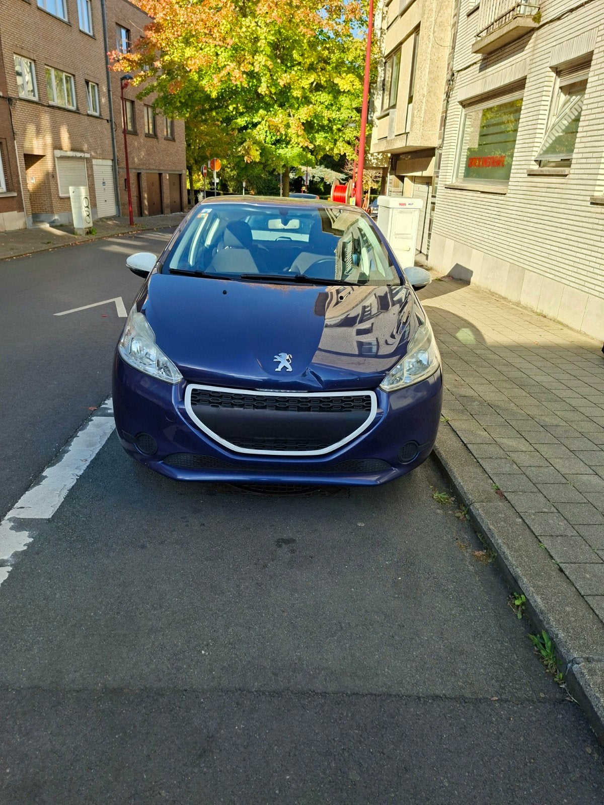 Peugeot 208 1.0i Like 68ch - 07/2015 - Euro 5b - 5 places, Autos, Euro 5, Achat, 50 kW, Boîte manuelle