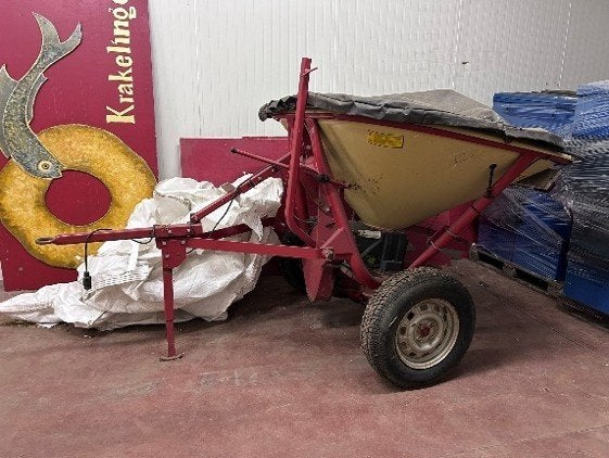 Strooier Greenland (aanhangwagen), Tuin en Terras, Ophalen