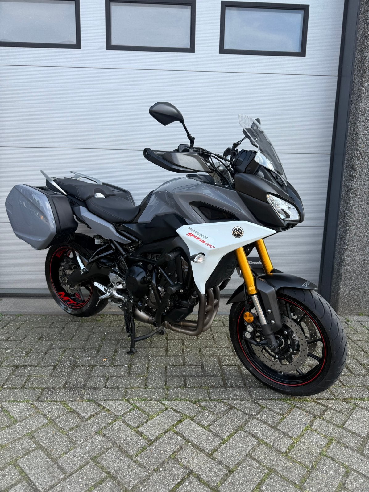 YAMAHA TRACER 900 GT - AKRAPOVIC -21151KM- BJ 2018-BEUGELSET, ABS, Manuelle, Neuf, Particulier