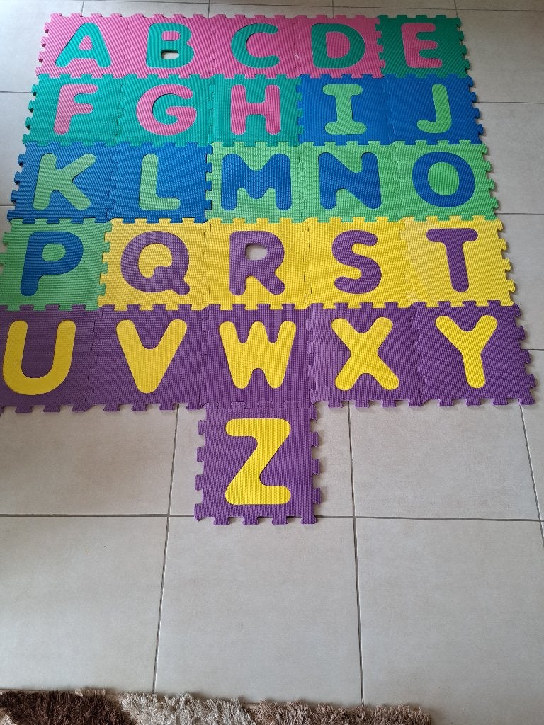 Tapis alphabets, Antiquités & Art, Enlèvement