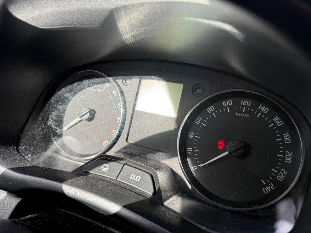 INSTRUMENTS DE BORD Skoda Fabia II Combi (01-2007/12-2015), Utilisé, Info@skoda-auto.de, Skoda, Max-Planck-Straße  3-5
64331  Weiterstadt, DE