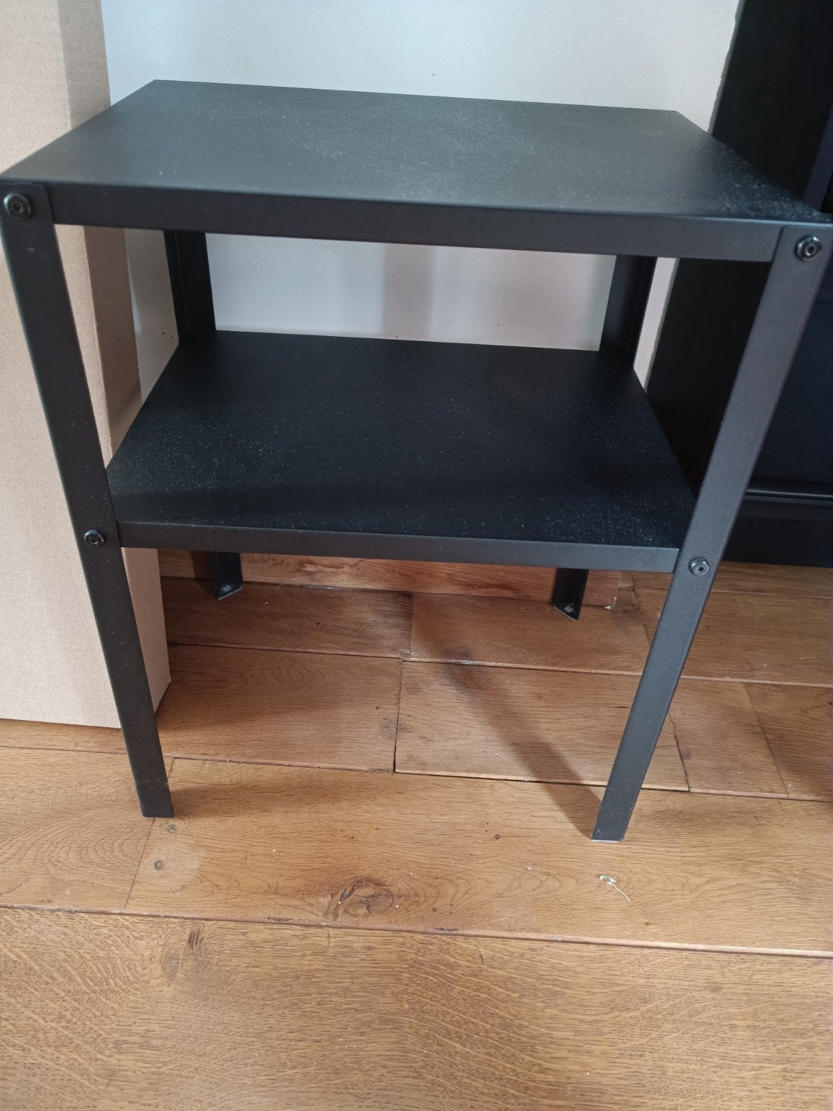 Tables de chevet ikea, Ophalen, Minder dan 45 cm, Metaal of Aluminium, Zo goed als nieuw