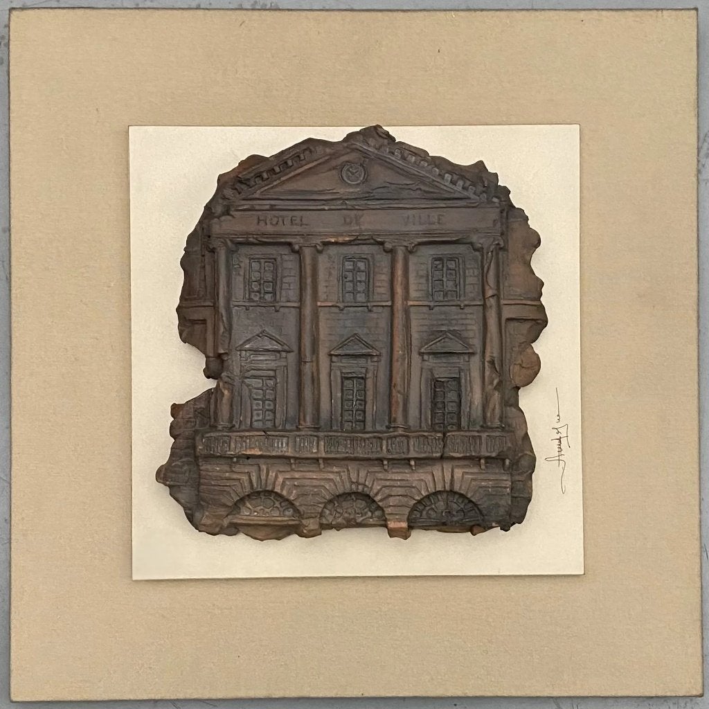 Uitgevoerd keramisch reliëf, Gesigneerd, Antiek en Kunst, Ophalen, Gesigneerd