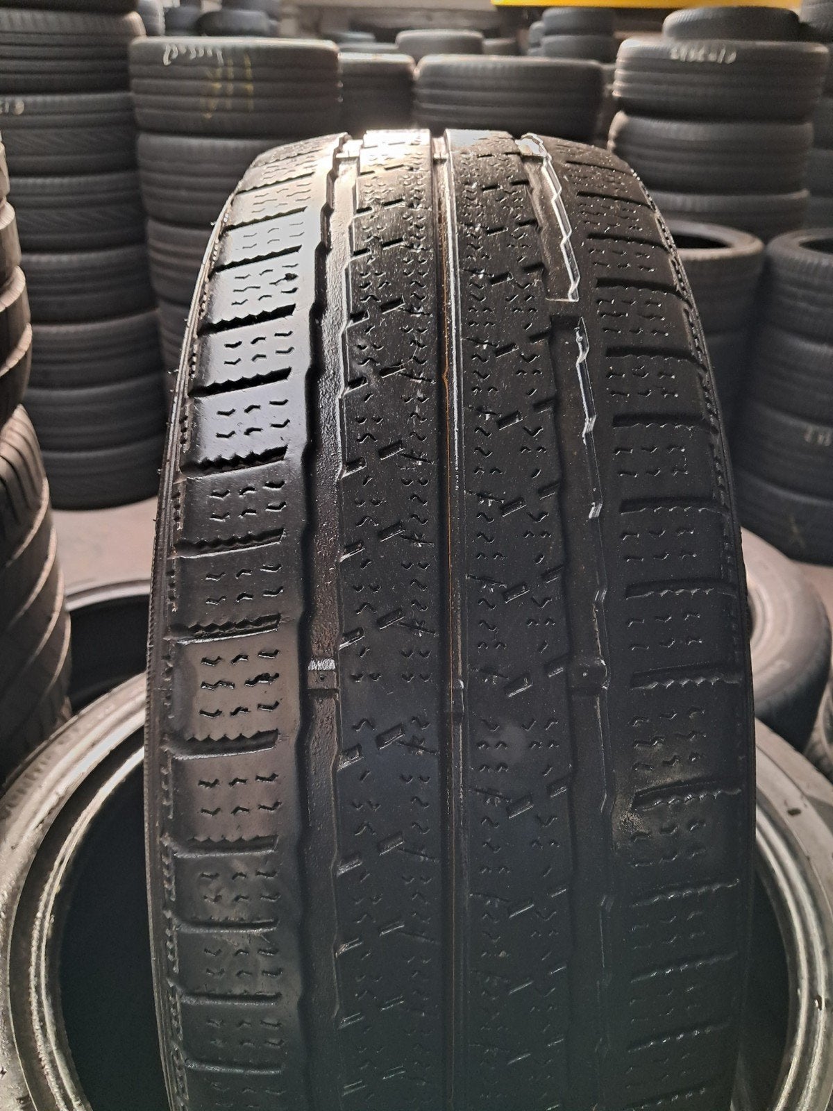 19560r16C 195 60 r16C 195/60/16C nexen Dunlop avec monta