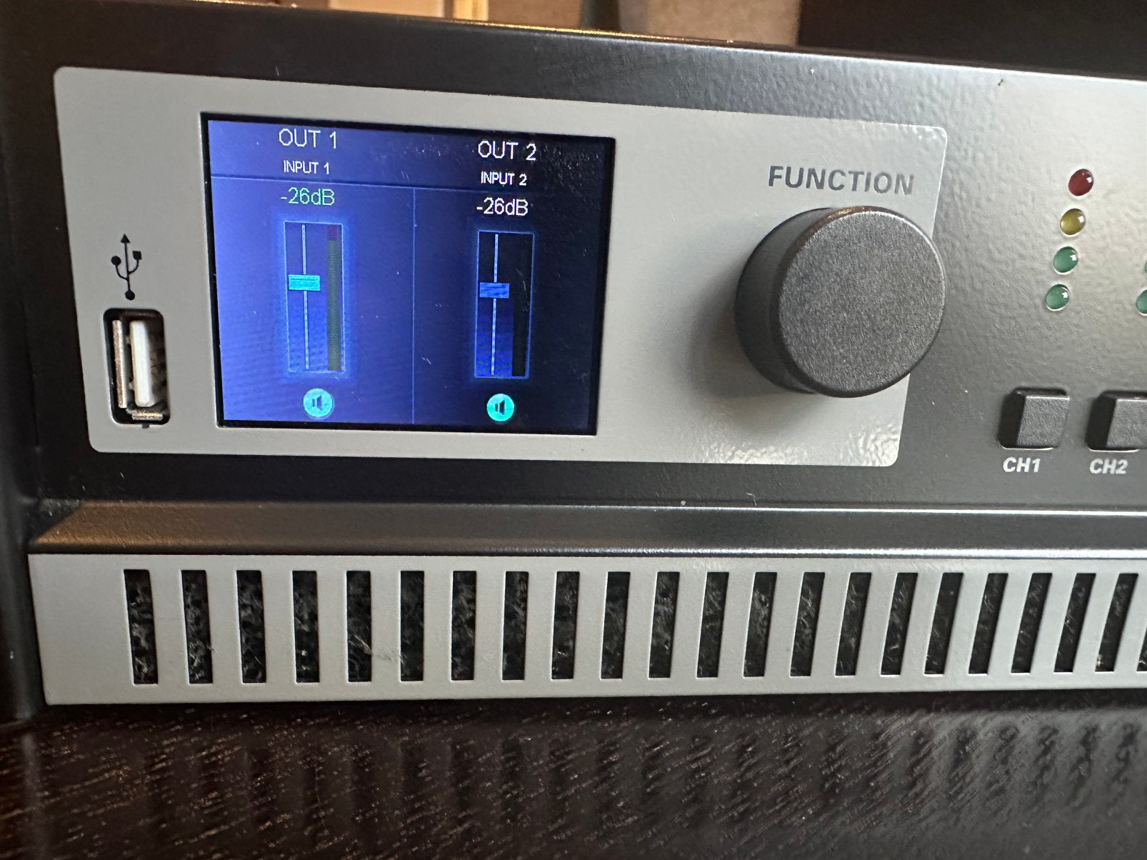 ‼️Audac SMA350 versterker ( 2 x 350 watt) ‼️, Ophalen of Verzenden, Gebruikt, Minder dan 500 watt