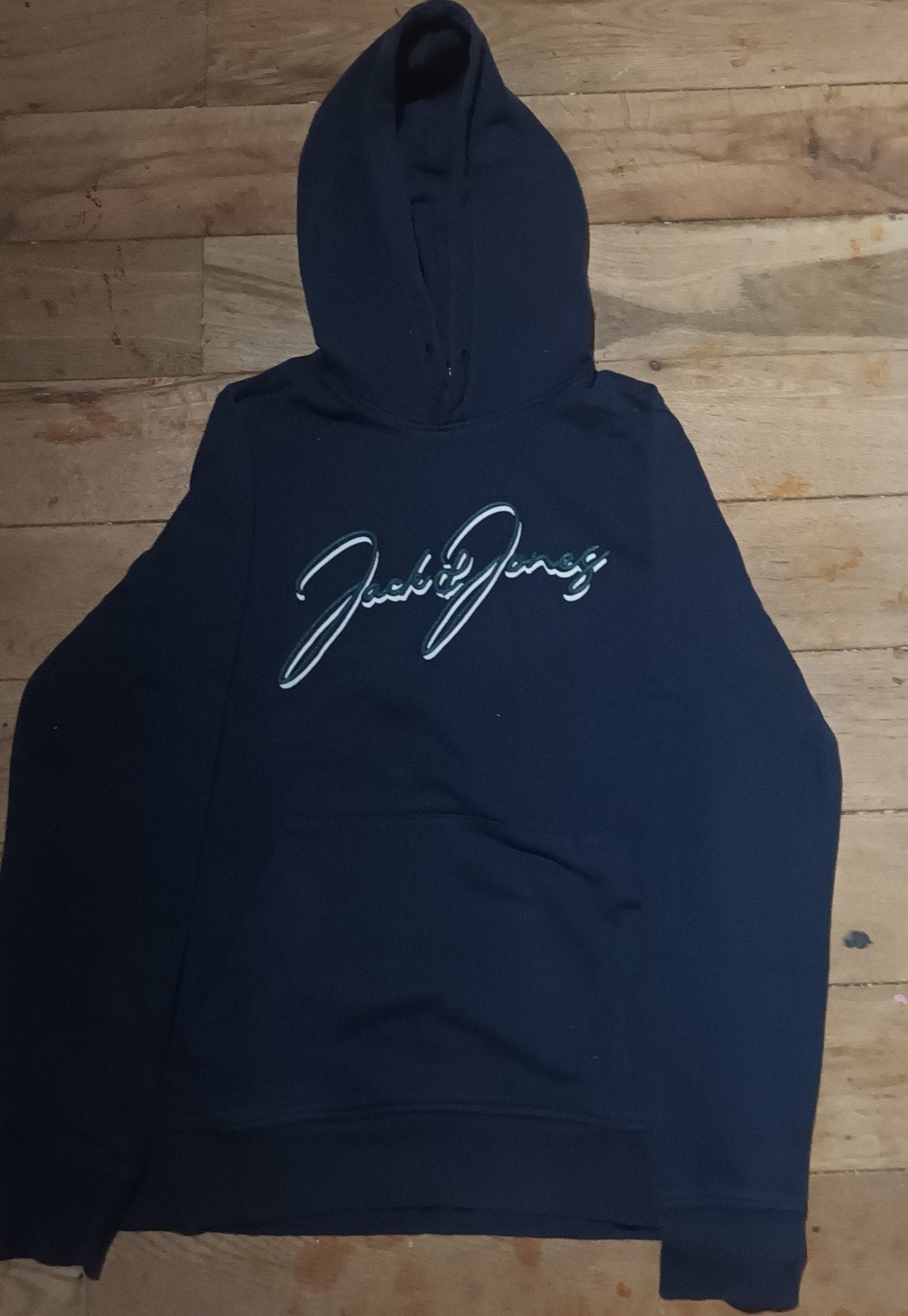 pull Jack & Jones, Enlèvement