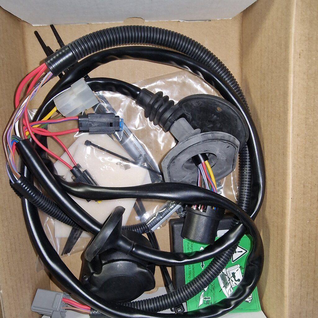 Trekhaak kabelset Brink 13 polig 712384 nieuw FORD MONDEO, S, -, -, Nieuw, Ophalen of Verzenden