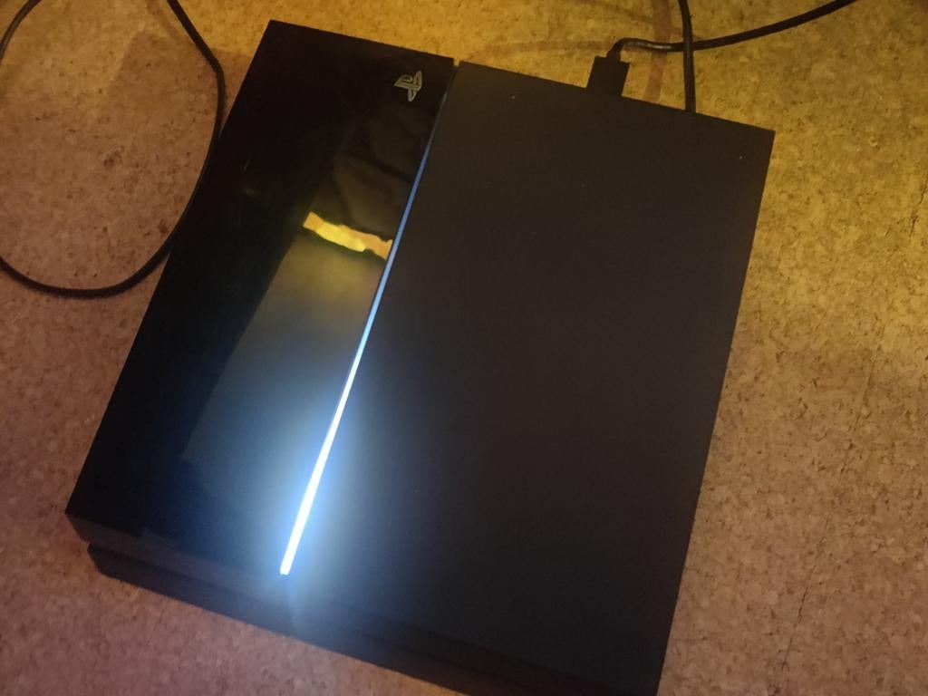 Playstation 4 + controller + spellen, Ophalen