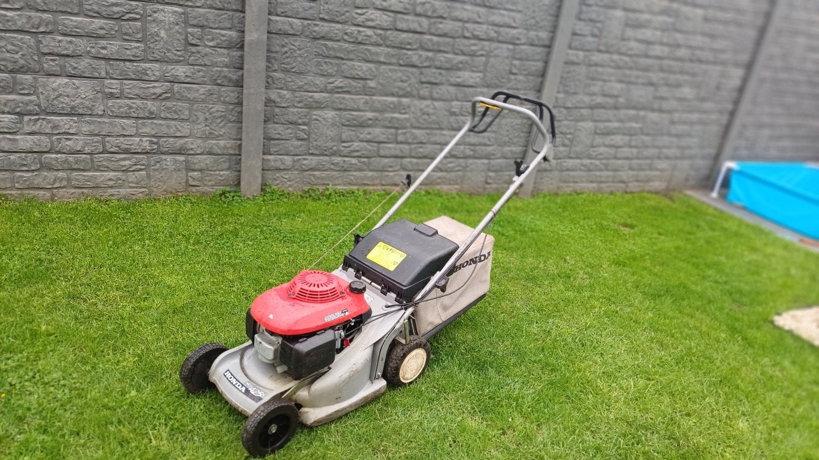 Honda grasmaaier, Ophalen