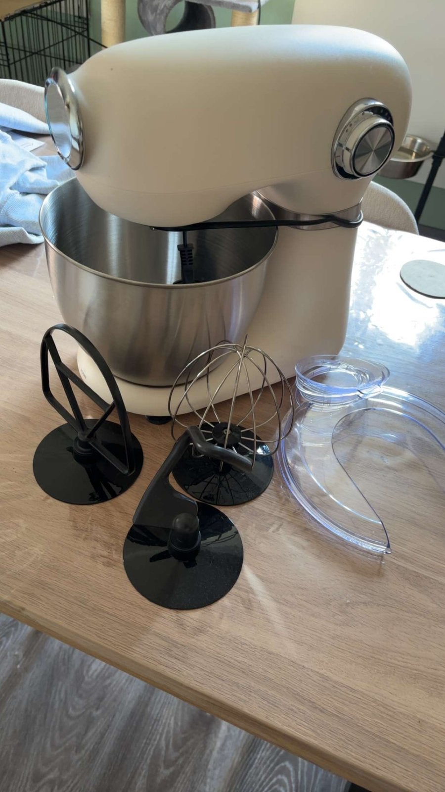 Nieuwe keukenrobot, Elektronische apparatuur, Keukenmixers, Ophalen, Zo goed als nieuw