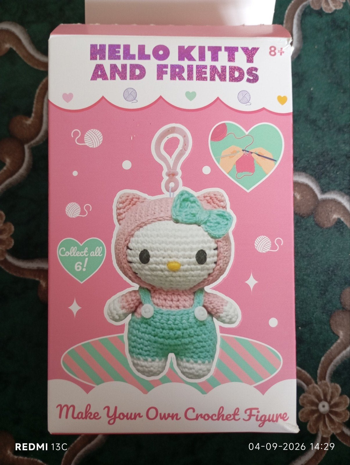 Hello Kitty breiset, Ophalen, Nieuw
