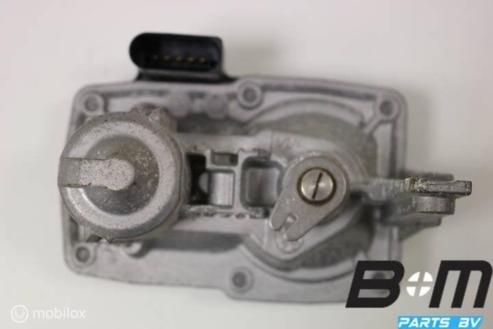 Klep in uitlaat Volkswagen Passat B8 Variant 1.6TDI DCZA, Gebruikt