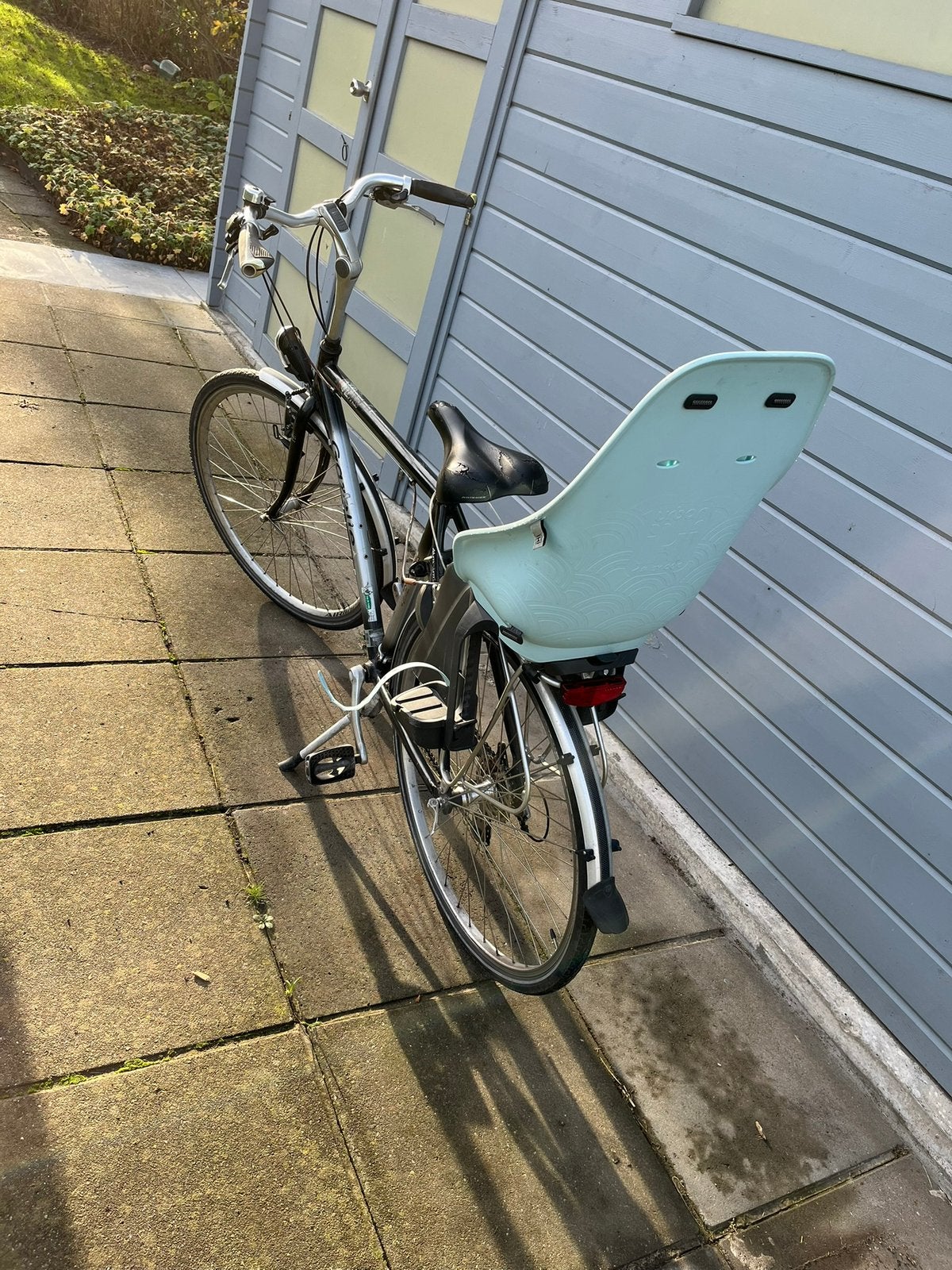 Kinderstoeltje voor fiets, Ophalen, Zo goed als nieuw