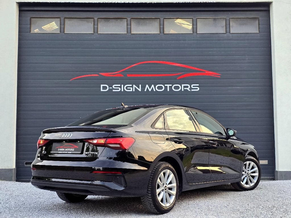 AUDI A3 30 TFSI ADVANCED (110pk) S TRONIC 2022 31.683km !!, Auto's, 4 deurs, Zwart, https://public.car-pass.be/vhr/1e3b4b8e-90bf-4bad-8cbb-a5741c63b9e8