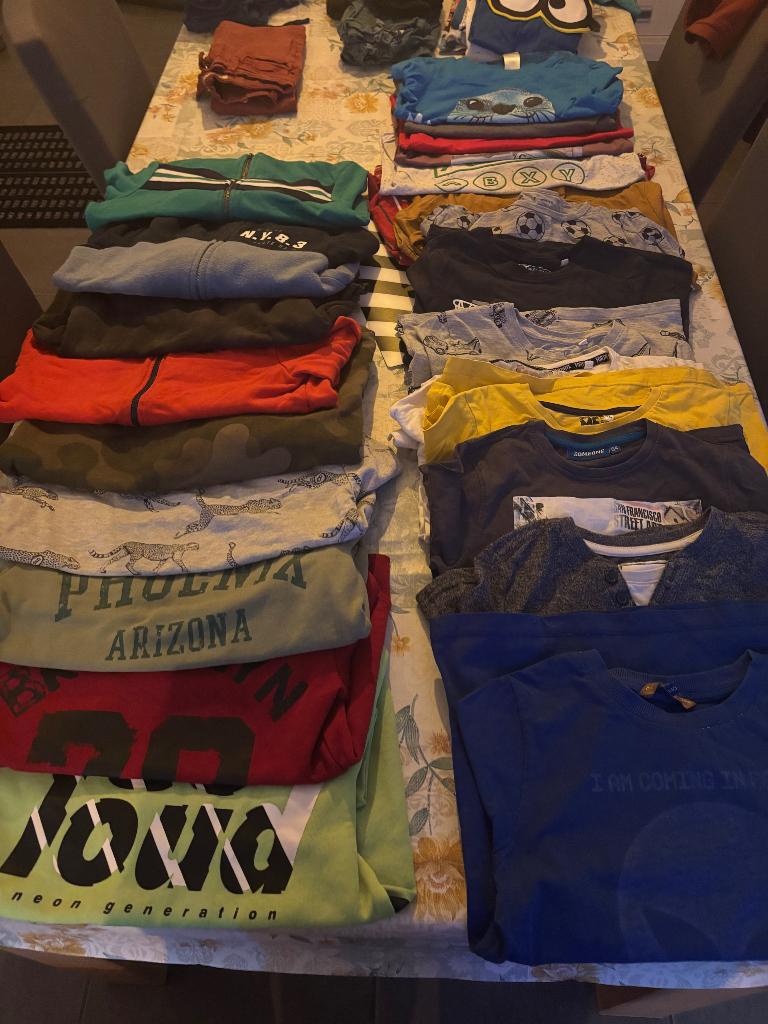 Kinderkleren jongens maat 134-140, Kinderen en Baby's, Kinderkleding | Maat 134, Ophalen, Zo goed als nieuw