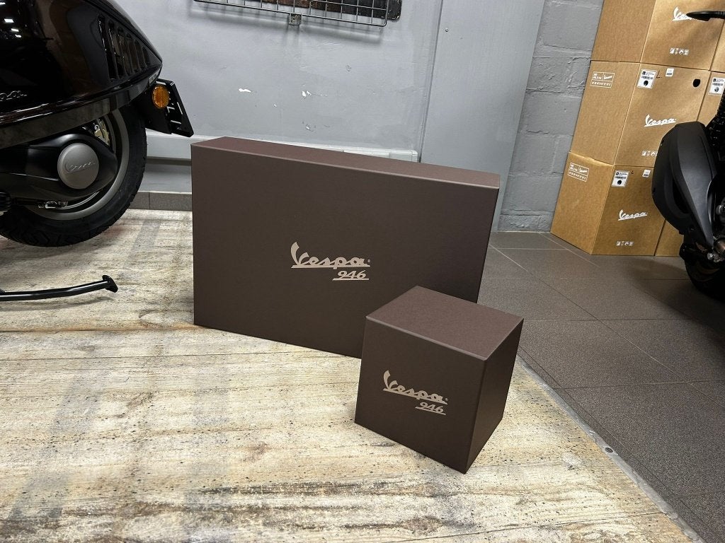 Vespa 946 Cheval, Motos, Scooter, Entreprise, Neuf, Permis Moto A2 minimum
