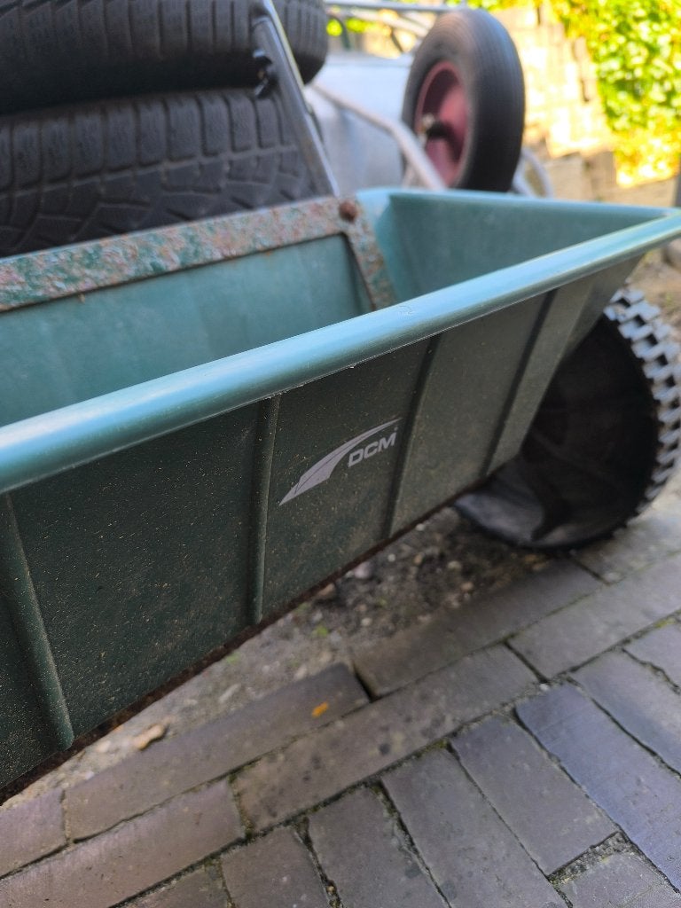 DCM meststrooiwagen / kalkstrooier – Werkt prima, Tuin en Terras, Hand-tuingereedschap, Ophalen, Gebruikt, Overige soorten, Dcm