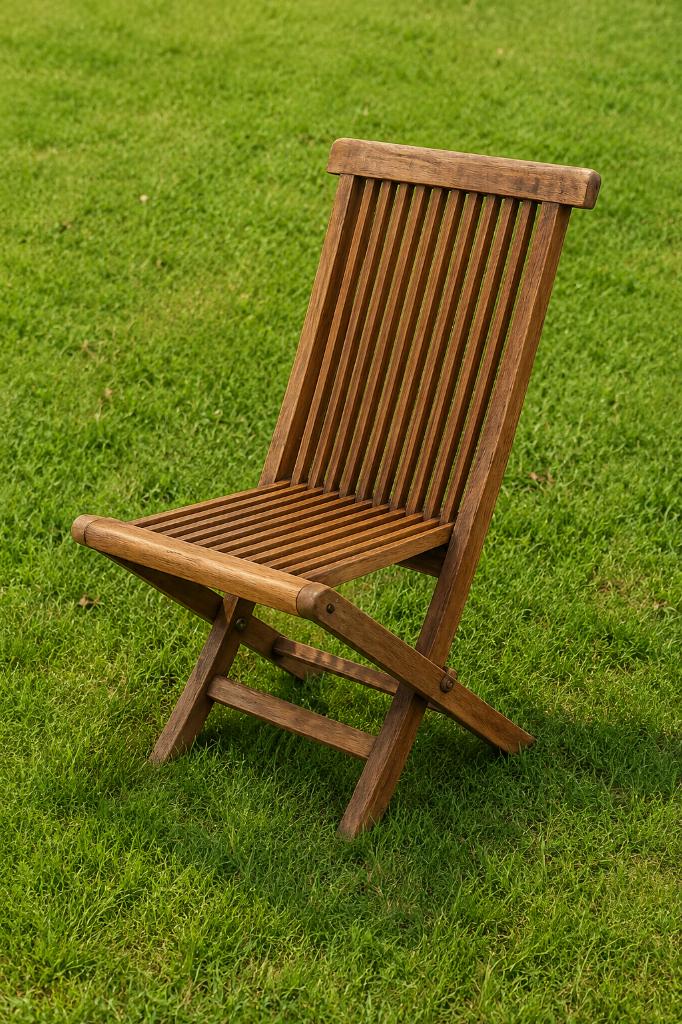 Lot van 15 stoelen in Teak. Gebruikt maar in goede staat., Tuin en Terras, Tuinstoelen, Ophalen