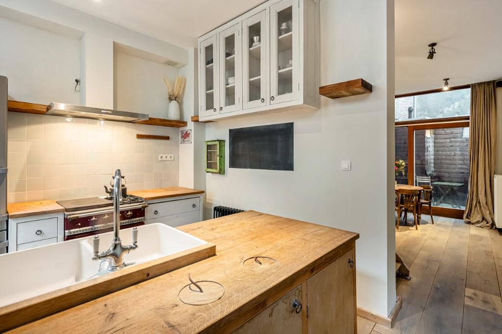 Super gelegen stadswoning in het historisch centrum van Gent, Gent, Tot 200 m², 842 UC, Tussenwoning