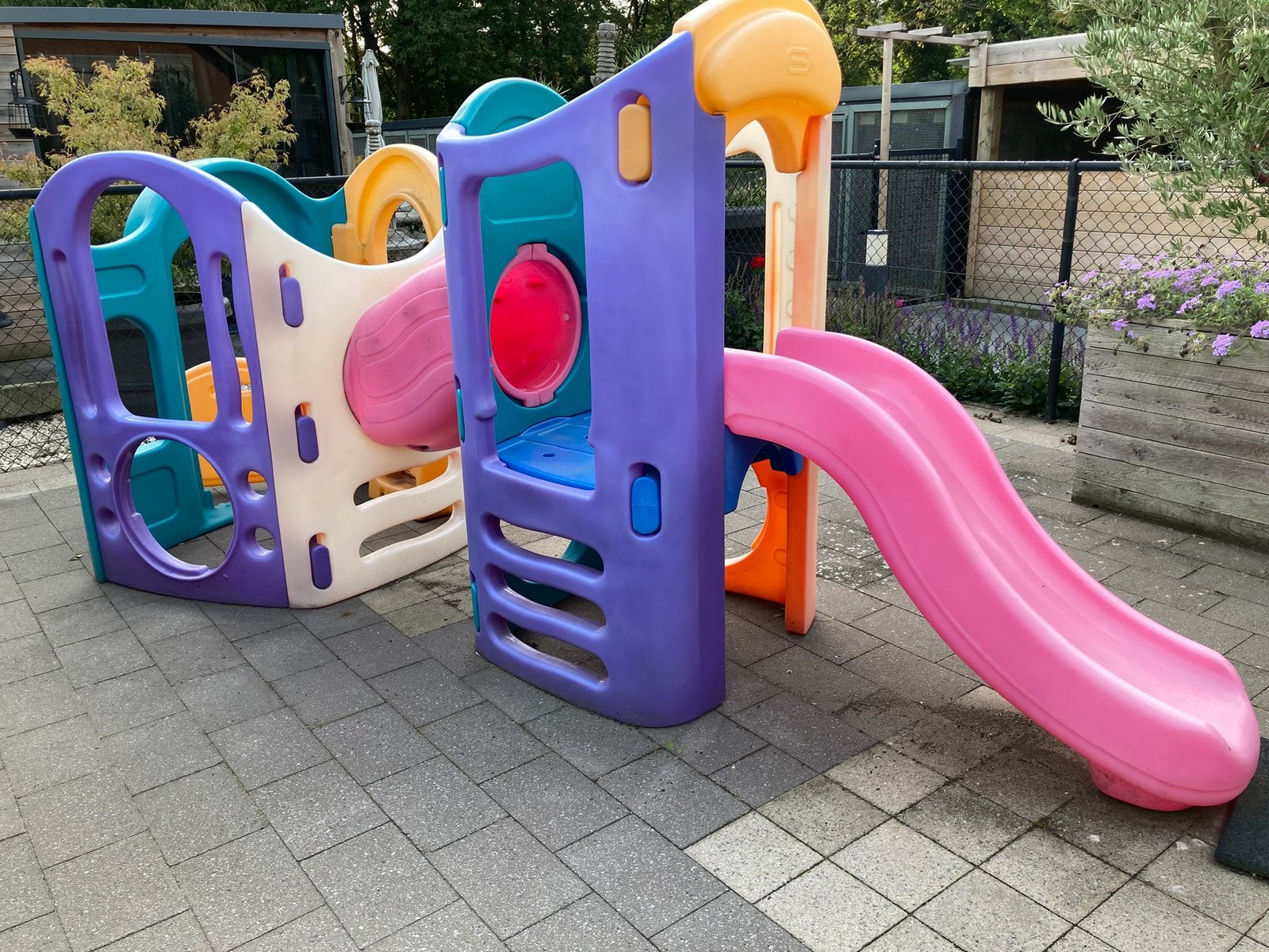 SPEELTOESTEL MET GLIJBANEN, Ophalen, Gebruikt, Glijbaan, Aanbouwonderdeel