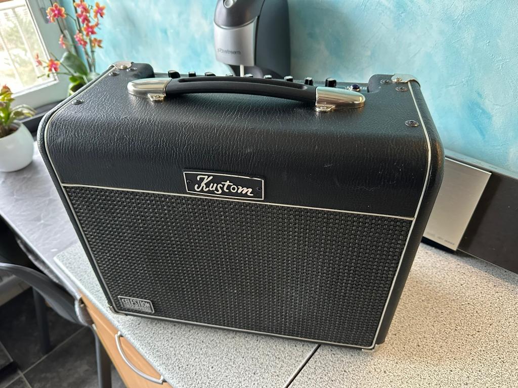 Ampli Kustom hybride HV20T, Musique & Instruments, Amplis | Basse & Guitare, Enlèvement, Comme neuf, Guitare, Moins de 50 watts