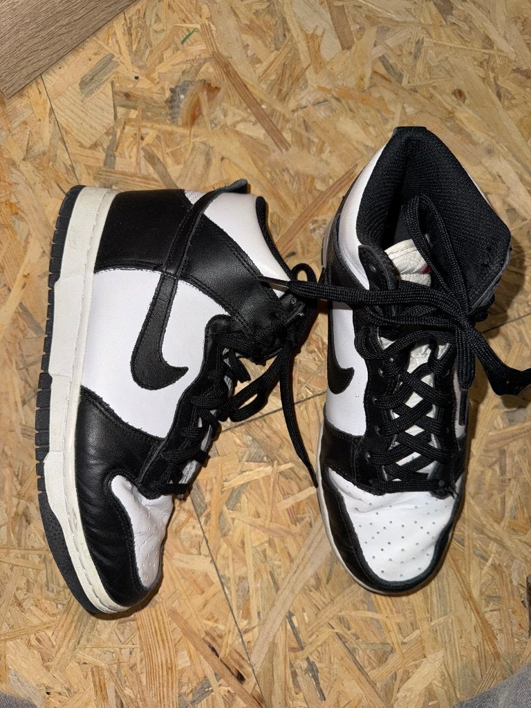 Basket Nike Dunk Low panda, Enlèvement ou Envoi, Sneakers et Baskets, Nike, Comme neuf