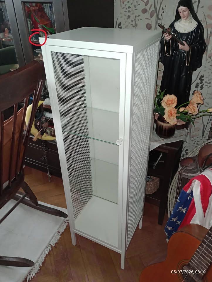 Baggebo meuble vitrine ikea, Maison & Meubles, Armoires | Vitrines, 25 à 50 cm, Verre, Comme neuf, Enlèvement