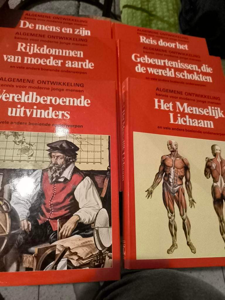 Six très beaux livres. Développement global, Série complète, Enlèvement, Lecturama -Rotterdam, Général