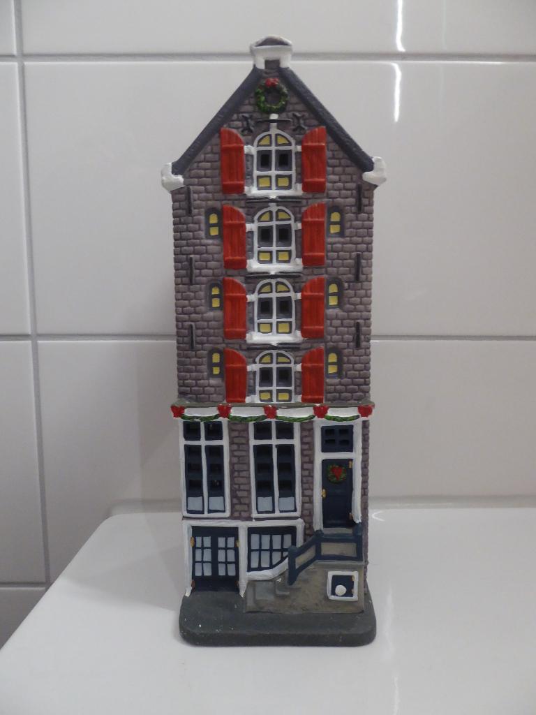 Luville Item  grachtenpand house bakery  601201, Diversen, Ophalen of Verzenden, Zo goed als nieuw