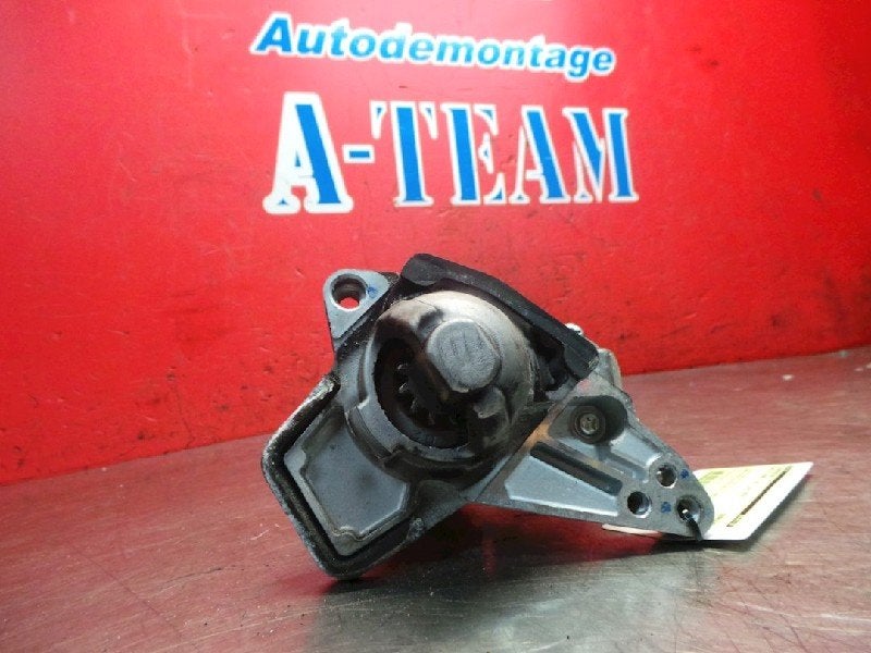 STARTMOTOR Dacia Logan MCV II / III / Sandero Wagon, Gebruikt, Dacia