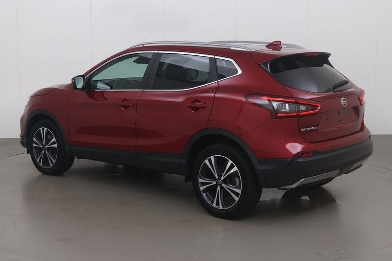 Nissan Qashqai 1.3 dig-t n-connecta 160 AT, Auto's, Nissan, Automaat, Gebruikt, Overige bekleding, Bedrijf