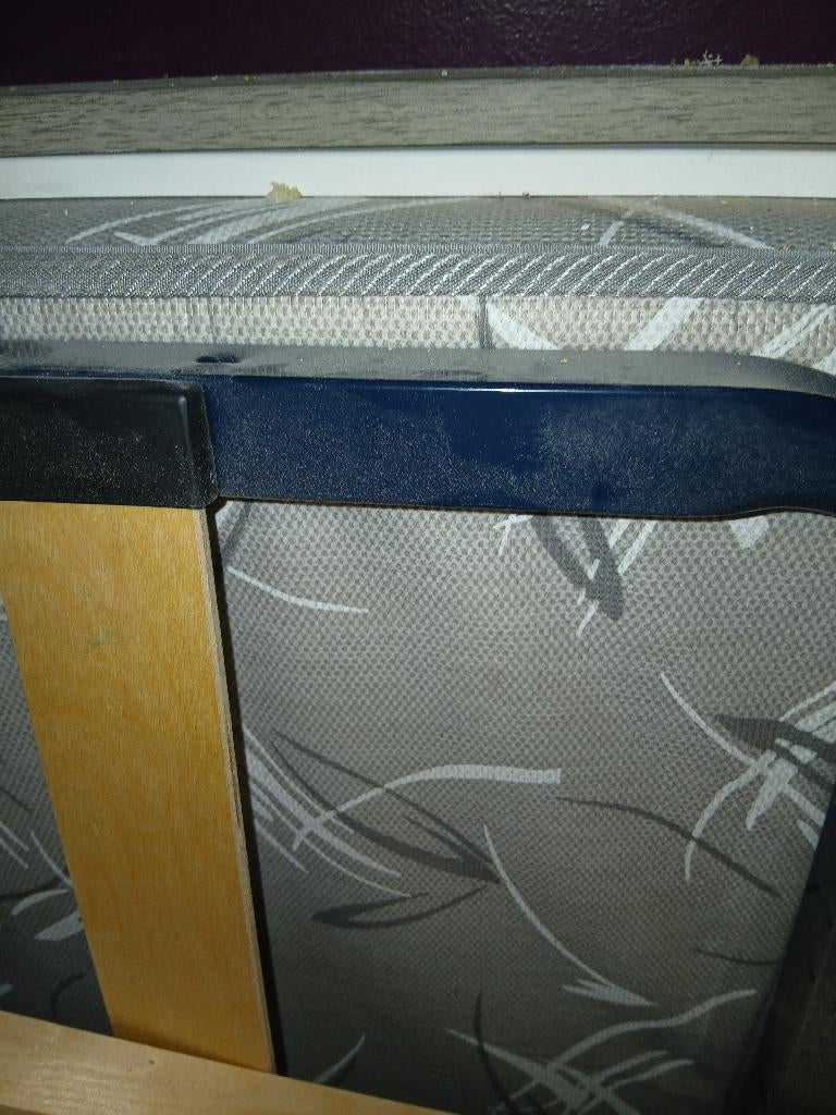 1 persoon bed Jeugdkamer, Huis en Inrichting, Ophalen, Eenpersoons, Beige, Nieuw