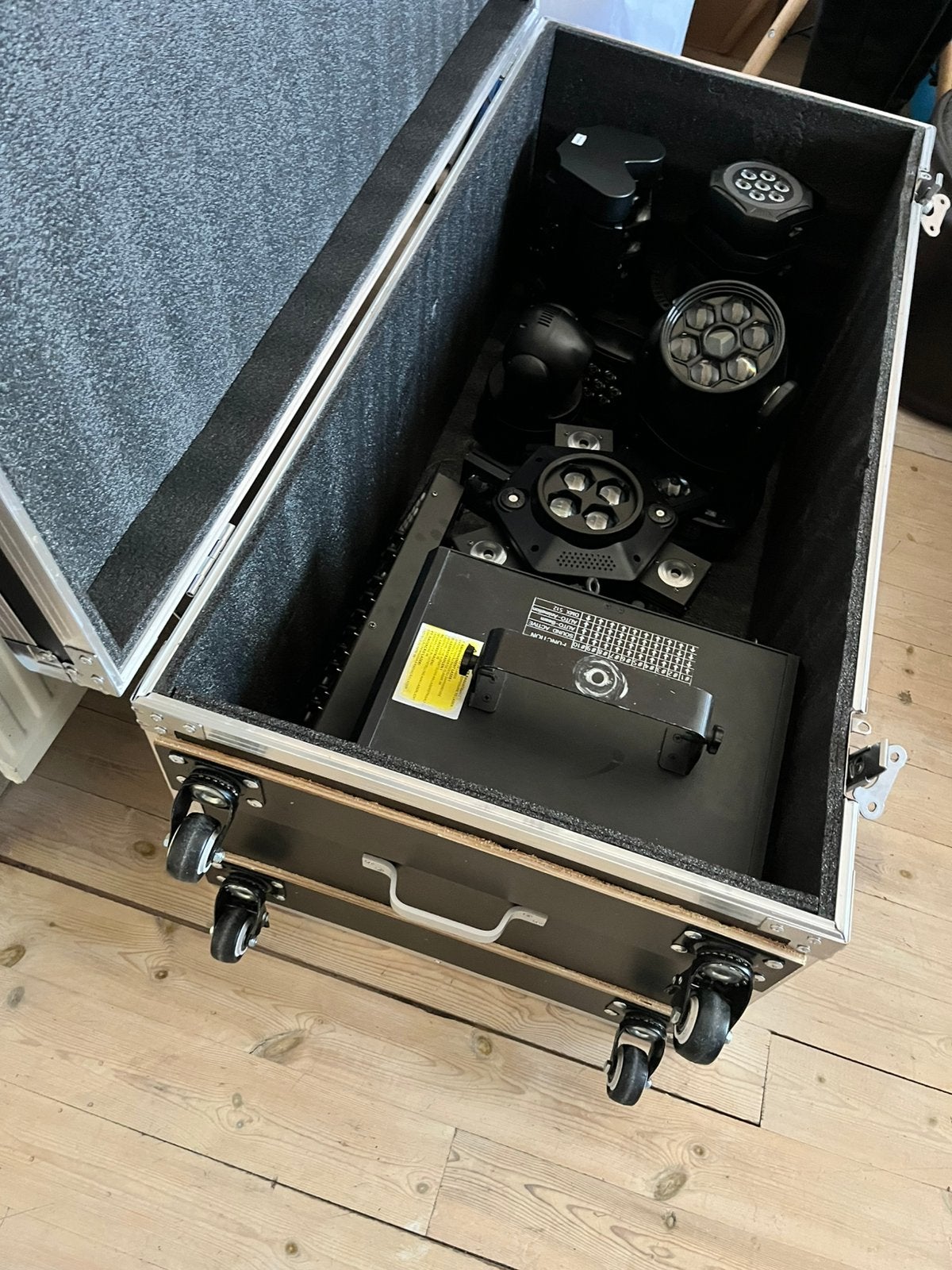 Voledig DMX besturbaar/DJ verlichting set, Ophalen, Nieuw