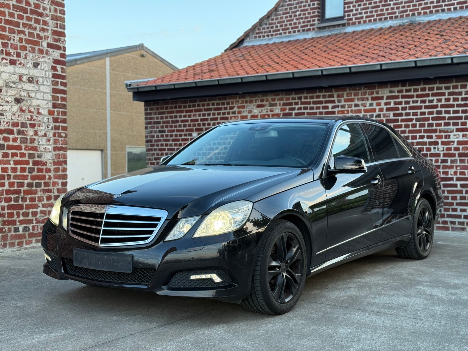Mercedes E200 Avantgarde EURO 5 2009 Diesel, Autos, Cuir, Euro 5, Achat, Boîte manuelle