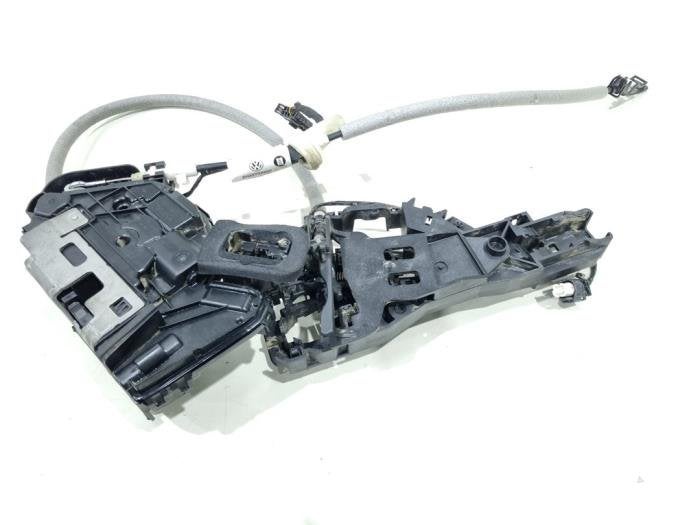 Serrure portière mécanique 4portes avant droite d'un Volks, Volkswagen, -, 3 mois de garantie, Utilisé