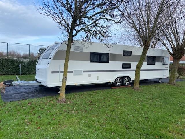 Adria Alpina 903HT + voortent + bijzettent, Caravans en Kamperen, Caravans, Mover, Rondzit, Particulier, Adria