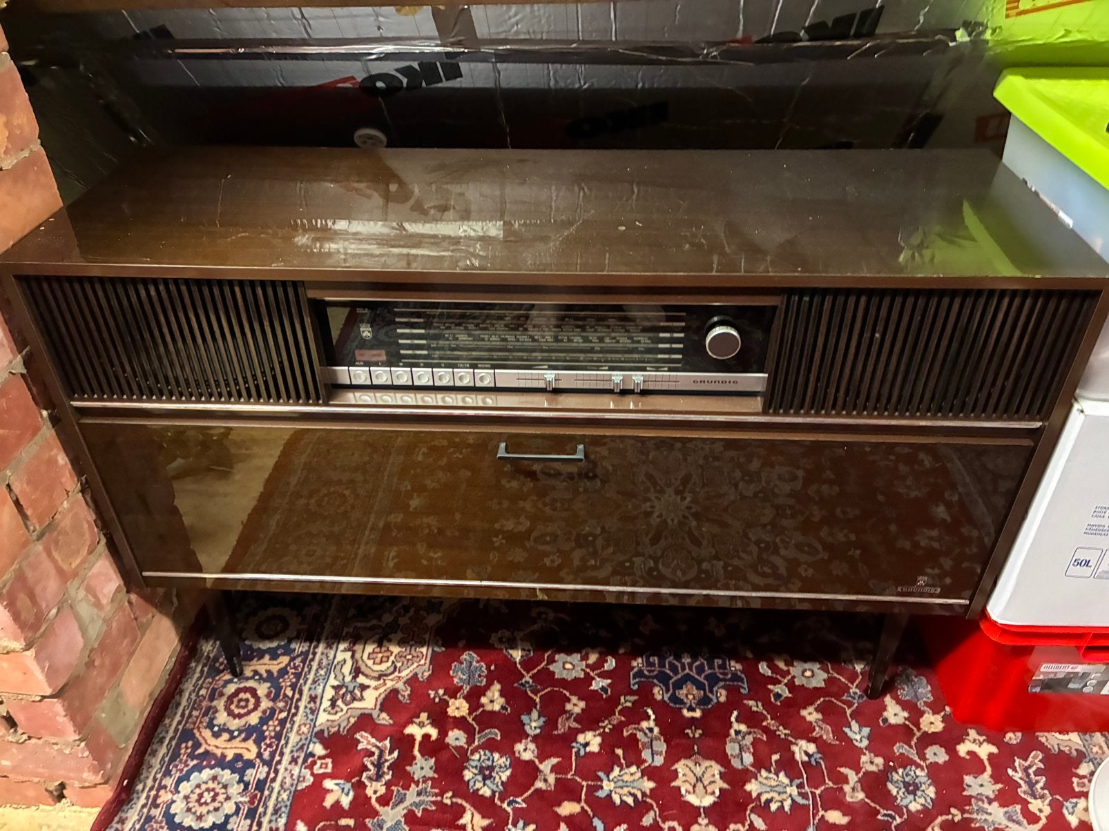 Grundig stereomeubel met platenspeler en radio (Mid-Century), Enlèvement