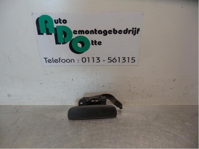 Portiergreep 4Deurs links-voor van een Citroen Saxo (Saxo 99, Auto-onderdelen, Gebruikt, -, Ophalen of Verzenden, -