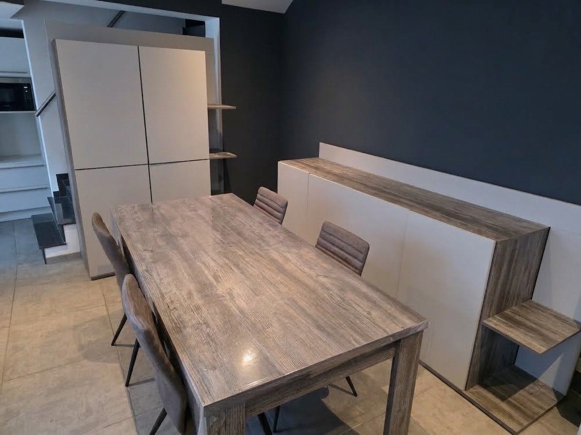 Salle à manger, Enlèvement