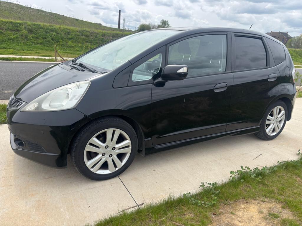 Honda jazz 1.4 Essence boite automatique Euro 4, Autos, Honda, 78 g/km, Achat, Entreprise, Noir