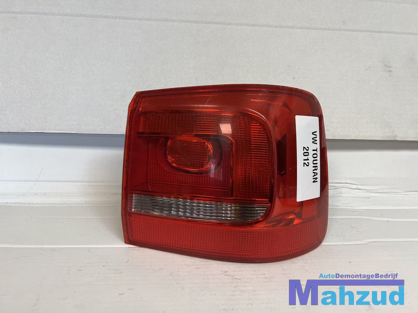 VW TOURAN 1T3 Rechts buiten achterlicht 2011-2015, Volkswagen, Volkswagen AG, Vw@volkswagen.de, Utilisé