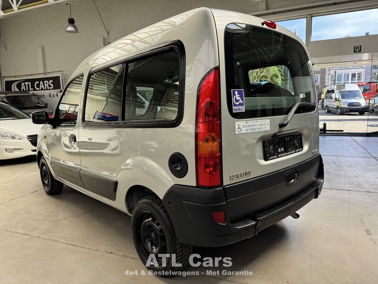Renault Kangoo 2004 - Transport en fauteuil roulant, Autos, Achat, Entreprise, Boîte manuelle, Diesel