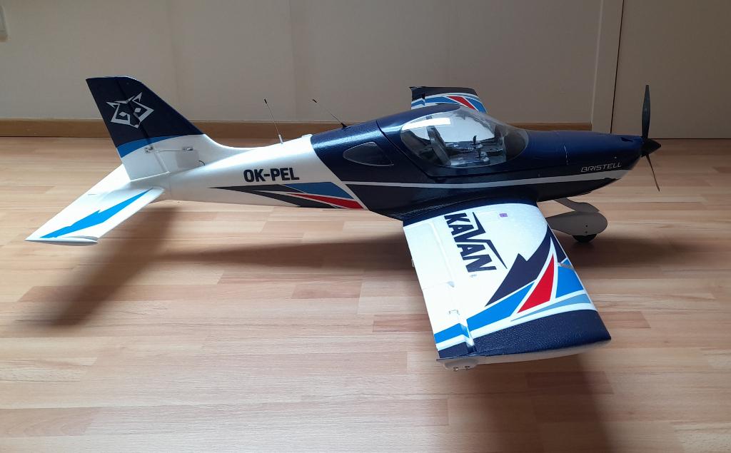 Bristell B 23 Kavan, Enlèvement, Comme neuf, Électro