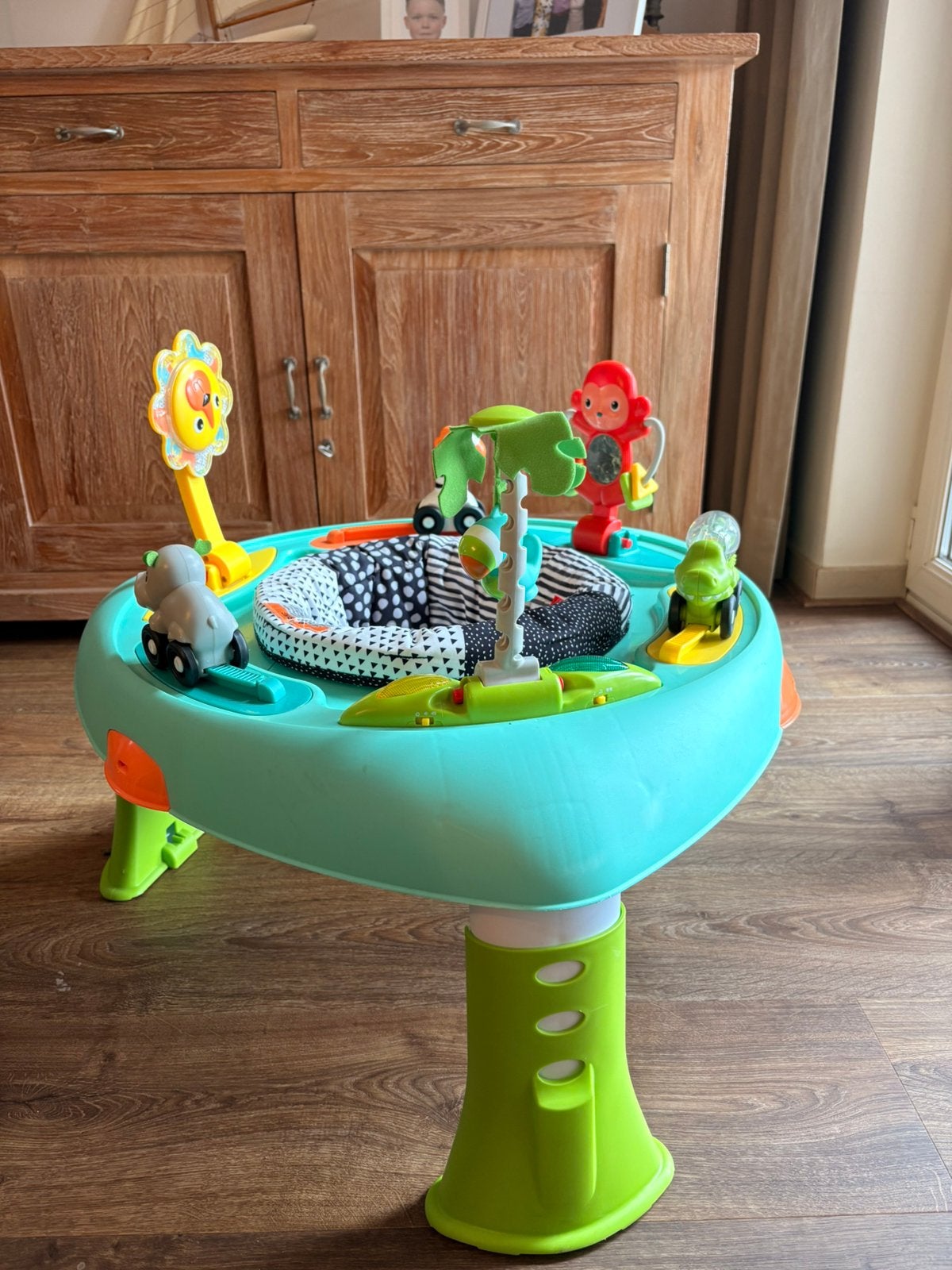 Infantino speeltafel, Kinderen en Baby's, Ophalen, Zo goed als nieuw