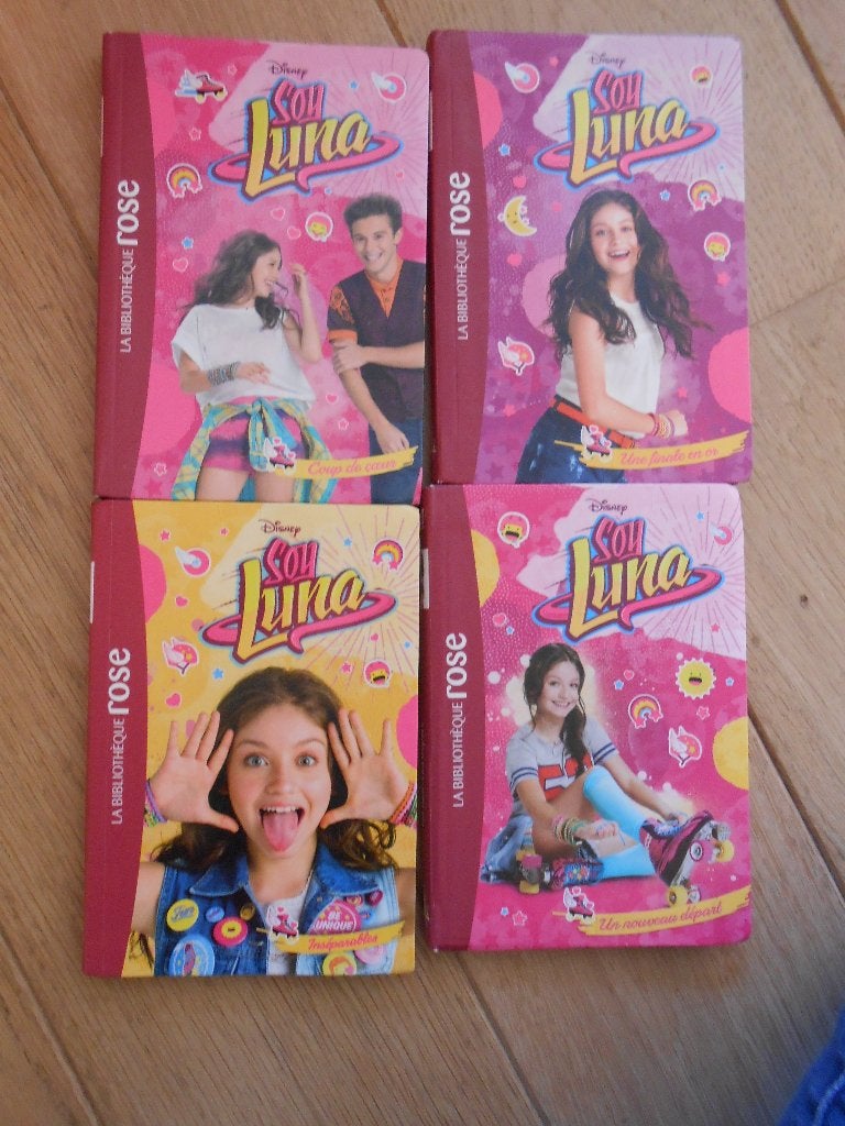 livre enfant Soy Luna lot 6 eur (ou 2e/P), Enlèvement, Comme neuf