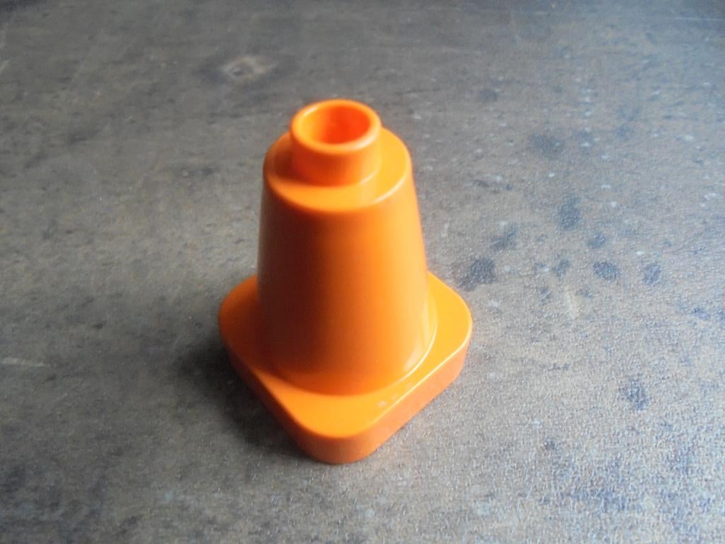 Lego Duplo Cone 2x2x2 Square Base (zie foto's) 7, Enlèvement ou Envoi, Utilisé, Briques en vrac, Duplo
