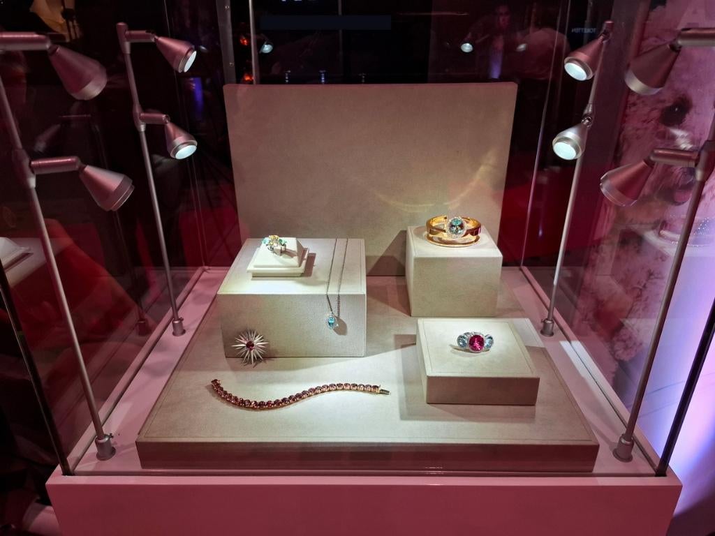 Glasvitrines voor juwelen, uurwerken, kunst of optiek, Antiek en Kunst, Ophalen