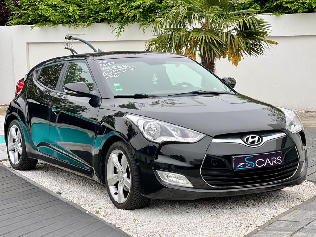 Hyundai veloster 1.6i ** Automaat ** Camera ** Airco **, Autos, Hyundai, Euro 5, 4 portes, Entreprise, Entretenue par le concessionnaire