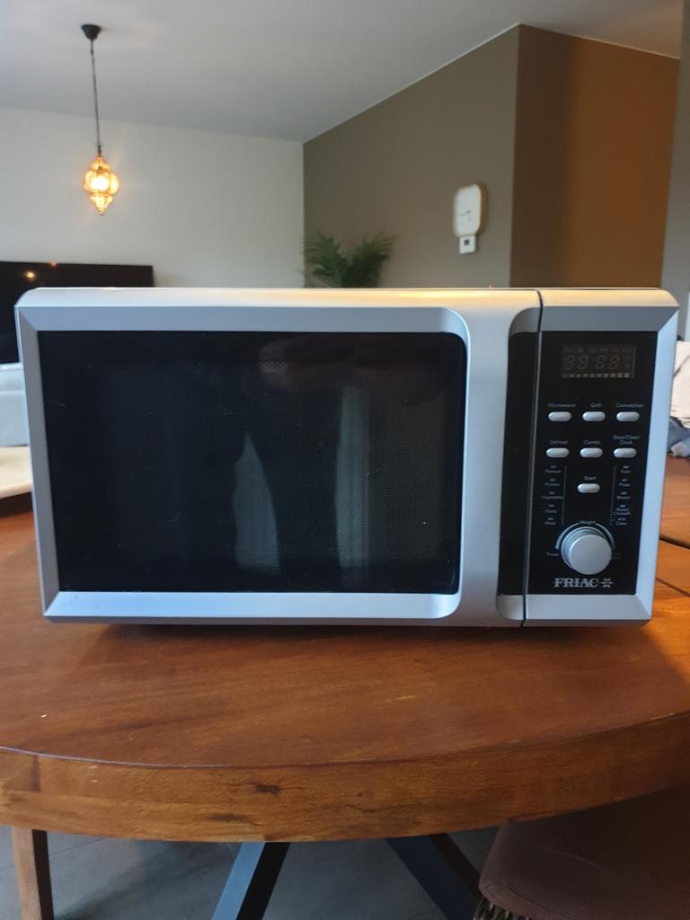 Microgolfoven, Elektronische apparatuur, Ophalen, Microgolfoven