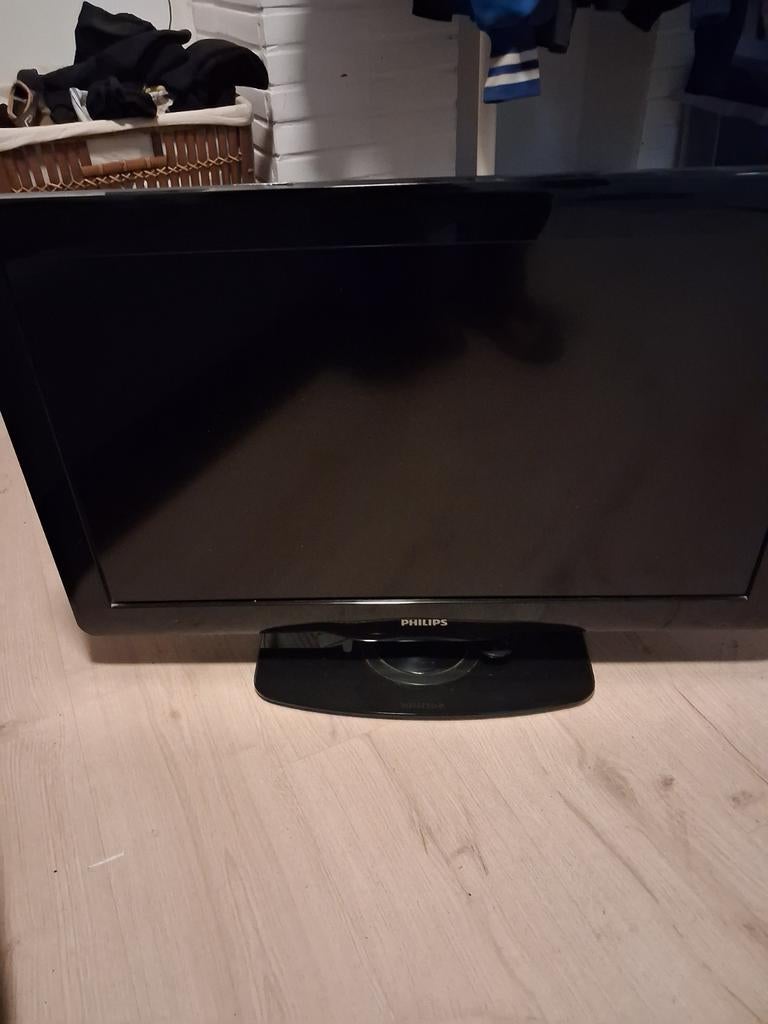 Lcd TV Philips 80 cm, Ophalen, LCD, Philips